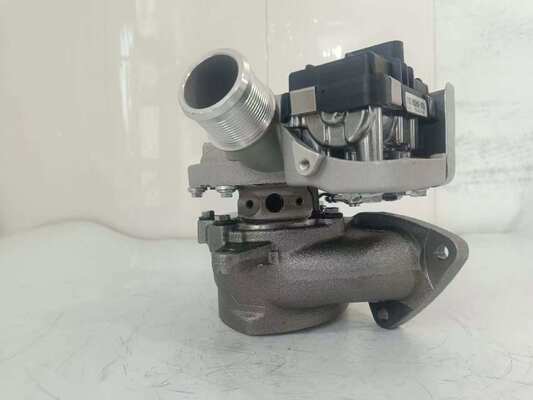 完全なコンポーネントテスト済み、100%新品の自動車スペアパーツ ターボチャージャー OEM部品番号 FB3Q-6K682-CC フォード用完全ターボチャージャー