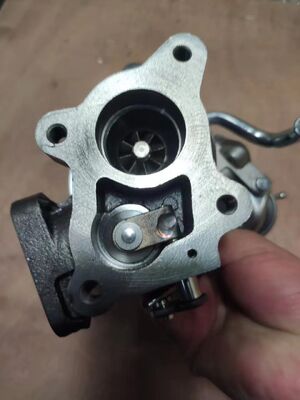 自動車ターボチャージャー ターボチャージャー/自動車スペアパーツ ターボ OEM:13900-68H61